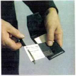 LE SCANNER DE CARTES DE VISITE